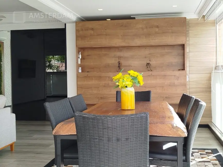 Foto 3 de Apartamento com 4 quartos à venda, 161m2 em Bertioga - SP