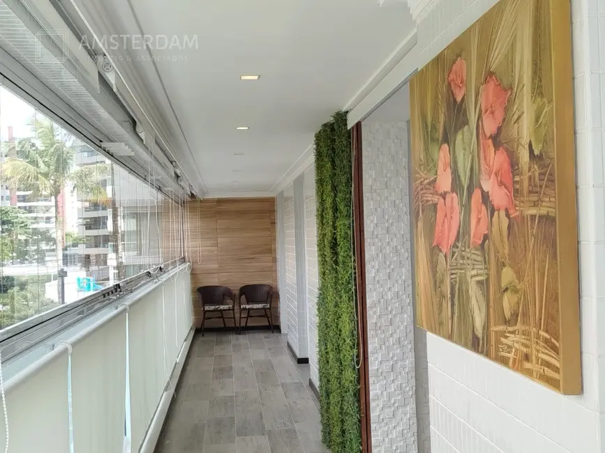 Foto 2 de Apartamento com 4 quartos à venda, 161m2 em Bertioga - SP