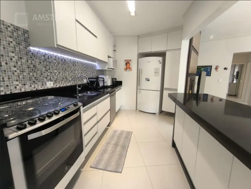 Foto 8 de Apartamento com 3 quartos à venda, 125m2 em Bertioga - SP