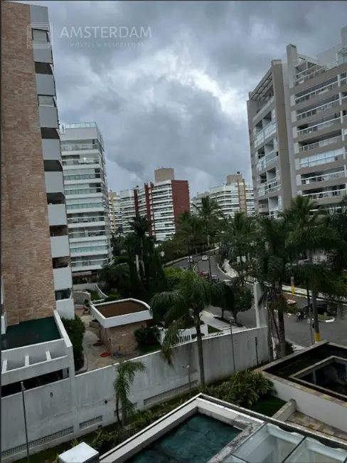 Foto 7 de Apartamento com 4 quartos à venda, 132m2 em Bertioga - SP