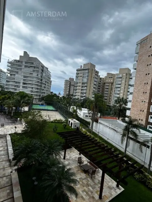 Foto 6 de Apartamento com 4 quartos à venda, 132m2 em Bertioga - SP