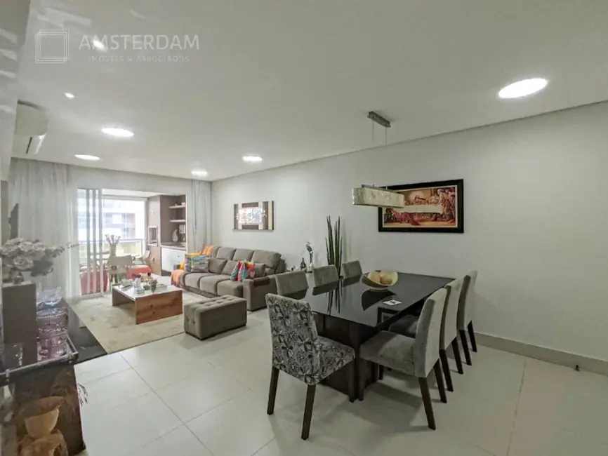 Foto 5 de Apartamento com 4 quartos à venda, 139m2 em Bertioga - SP