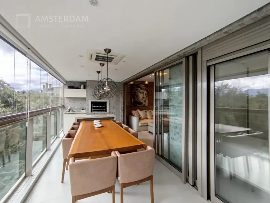 Foto 6 de Apartamento com 4 quartos à venda, 163m2 em Bertioga - SP