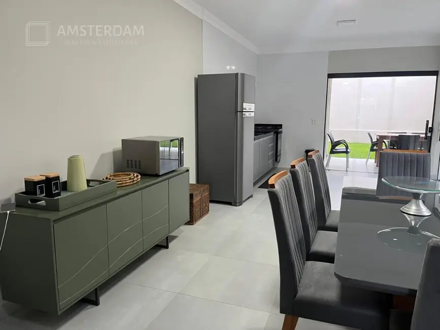 Foto 8 de Casa com 3 quartos para alugar, 165m2 em Bertioga - SP