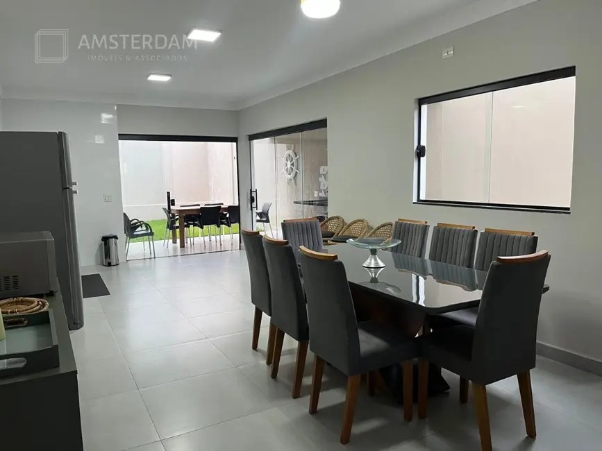 Foto 6 de Casa com 3 quartos para alugar, 165m2 em Bertioga - SP