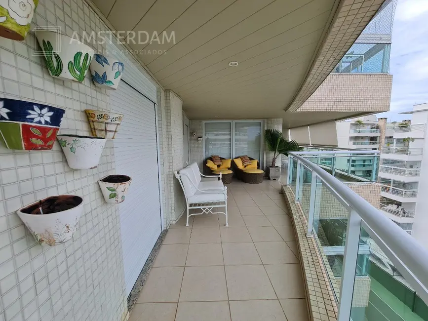 Foto 4 de Apartamento com 4 quartos à venda, 186m2 em Bertioga - SP