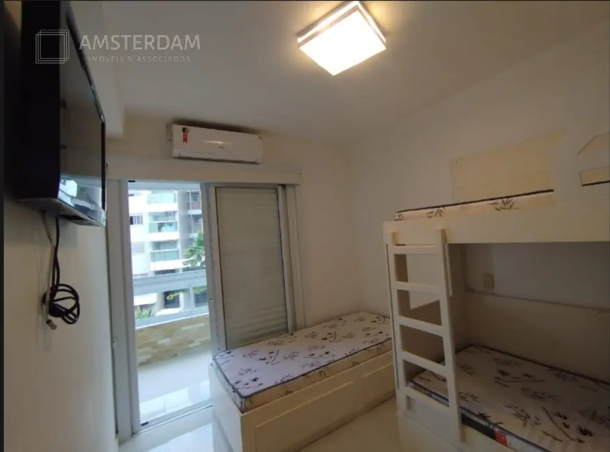 Foto 4 de Apartamento com 3 quartos à venda, 88m2 em Bertioga - SP