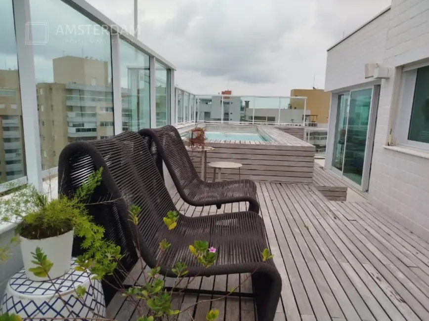 Apartamento com 4 quartos à venda, 232m2 em Bertioga - SP - imagem 5 Foto 5 de Apartamento com 4 quartos à venda, 232m2 em Bertioga - SP