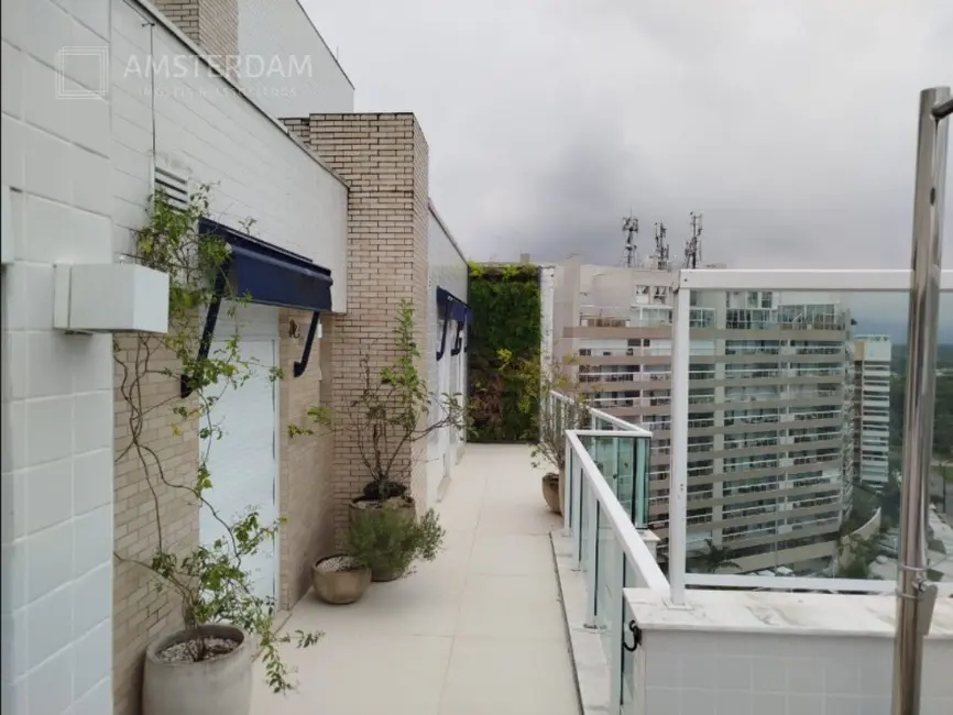 Apartamento com 4 quartos à venda, 232m2 em Bertioga - SP - imagem 4 Foto 4 de Apartamento com 4 quartos à venda, 232m2 em Bertioga - SP