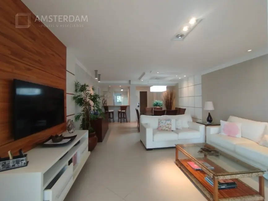 Foto 6 de Apartamento com 4 quartos para alugar, 200m2 em Bertioga - SP