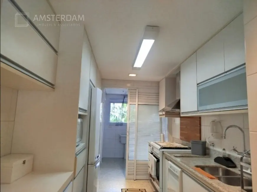 Foto 9 de Apartamento com 4 quartos para alugar, 200m2 em Bertioga - SP