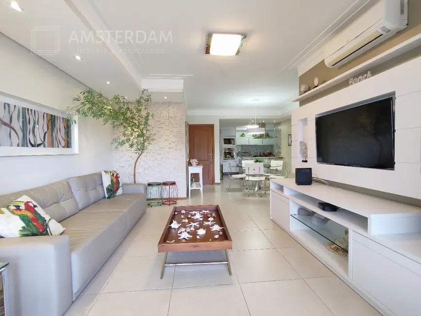 Foto 5 de Apartamento com 3 quartos à venda, 157m2 em Bertioga - SP