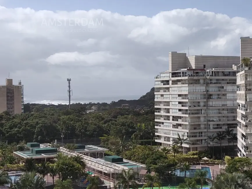 Foto 6 de Apartamento com 4 quartos à venda, 190m2 em Bertioga - SP