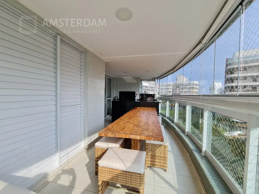 Foto 3 de Apartamento com 4 quartos à venda, 123m2 em Bertioga - SP