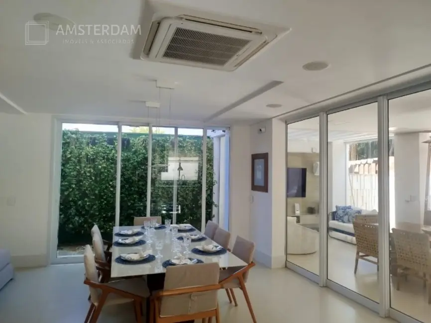 Foto 5 de Casa de Condomínio com 7 quartos à venda, 476m2 em Bertioga - SP