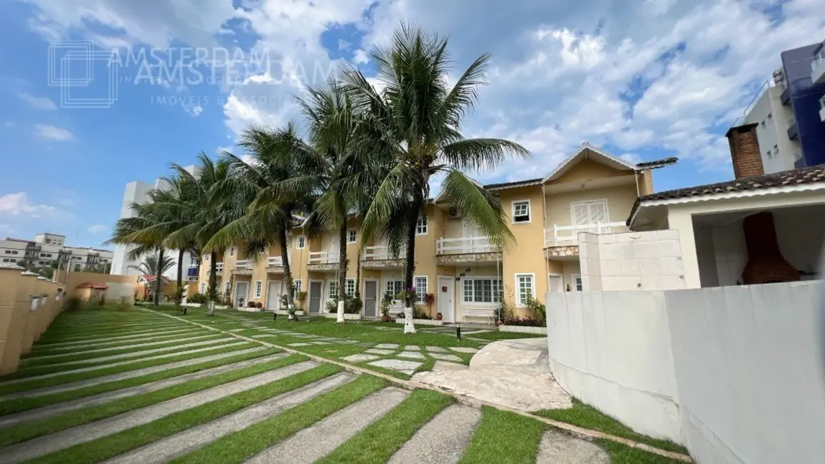 Foto 1 de Casa de Condomínio com 3 quartos à venda, 120m2 em Bertioga - SP