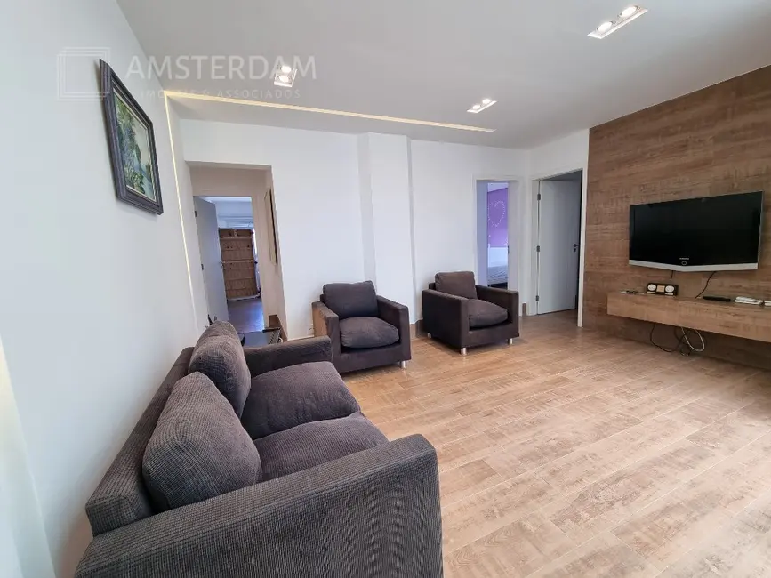 Apartamento com 5 quartos à venda, 342m2 em Bertioga - SP - imagem 2 Foto 2 de Apartamento com 5 quartos à venda, 342m2 em Bertioga - SP