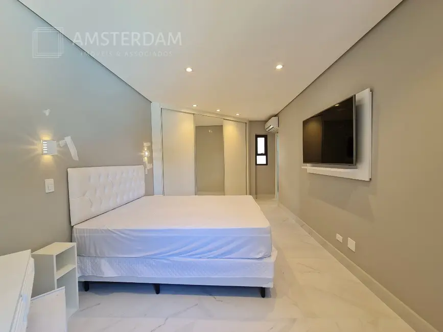 Foto 3 de Apartamento com 4 quartos à venda, 165m2 em Bertioga - SP