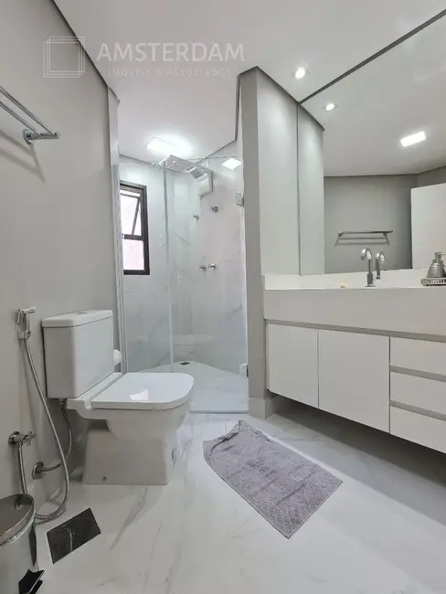 Foto 2 de Apartamento com 4 quartos à venda, 165m2 em Bertioga - SP