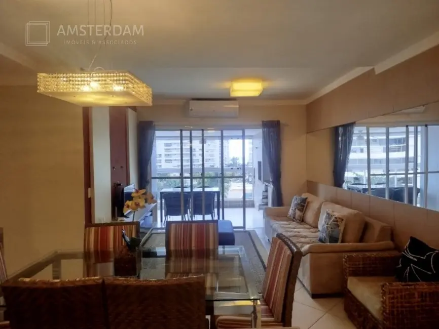 Foto 7 de Apartamento com 4 quartos à venda, 124m2 em Bertioga - SP