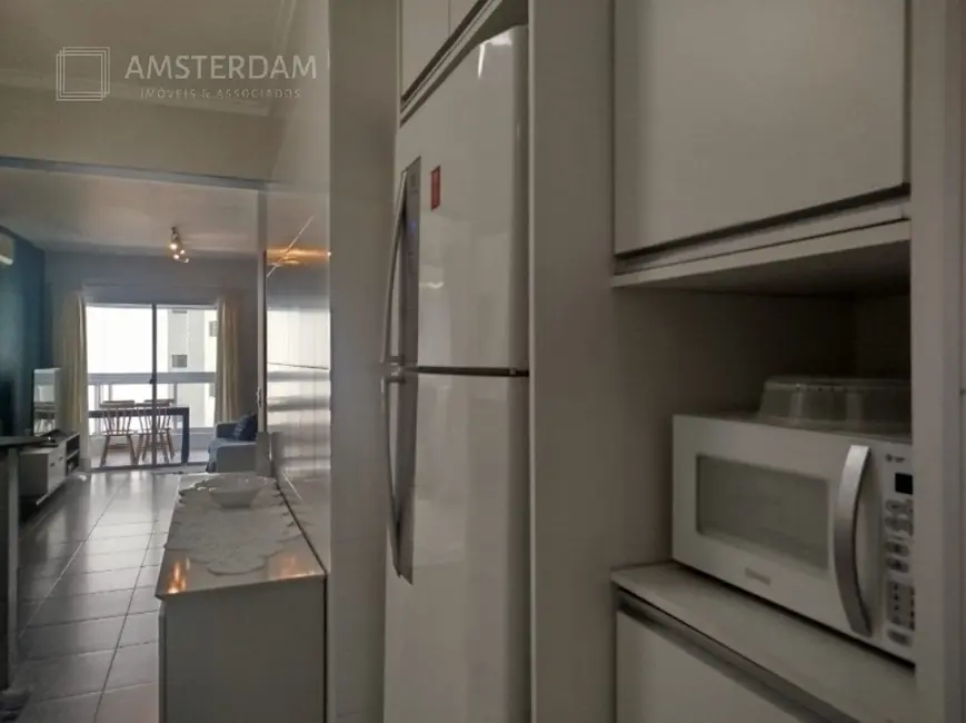 Foto 7 de Apartamento com 3 quartos à venda, 106m2 em Bertioga - SP