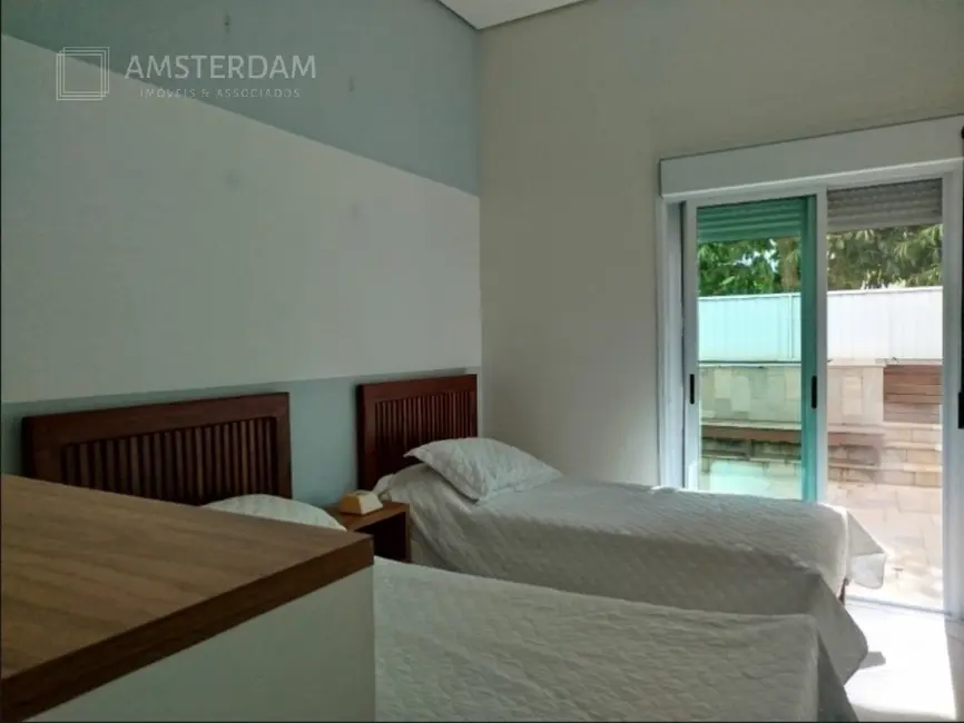 Foto 8 de Apartamento com 4 quartos à venda, 188m2 em Bertioga - SP