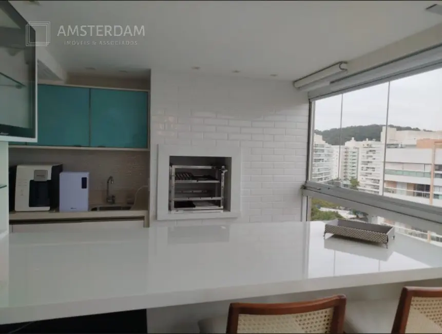 Foto 5 de Apartamento com 4 quartos à venda, 160m2 em Bertioga - SP