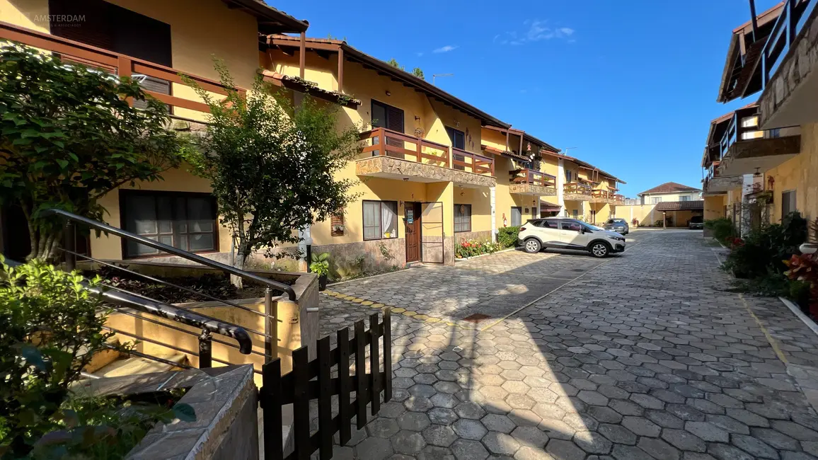 Foto 1 de Casa de Condomínio com 2 quartos para alugar, 85m2 em Centro, Bertioga - SP