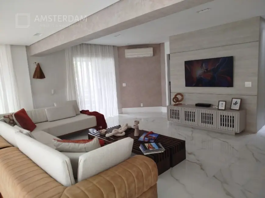 Foto 8 de Apartamento com 4 quartos à venda, 199m2 em Bertioga - SP