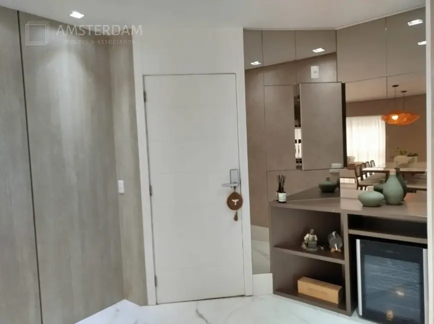 Foto 9 de Apartamento com 4 quartos à venda, 199m2 em Bertioga - SP