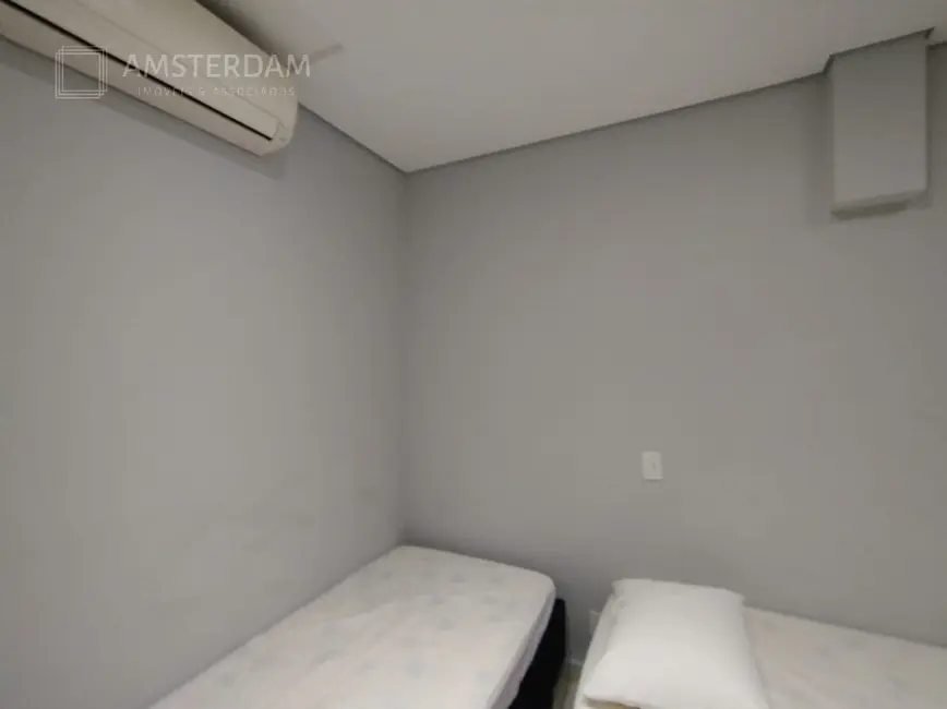 Foto 7 de Apartamento com 3 quartos à venda, 84m2 em Bertioga - SP