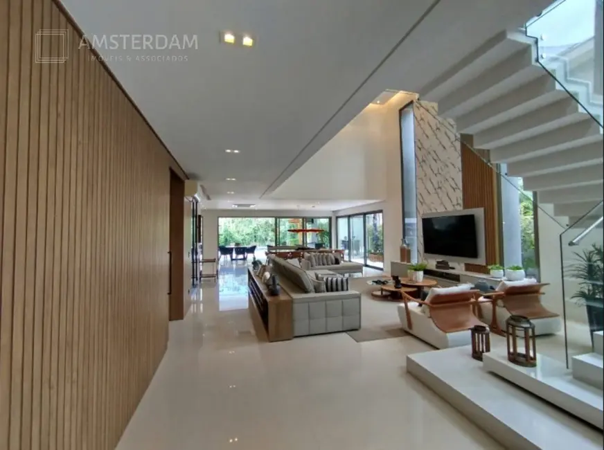 Foto 2 de Casa de Condomínio com 6 quartos à venda, 537m2 em Bertioga - SP