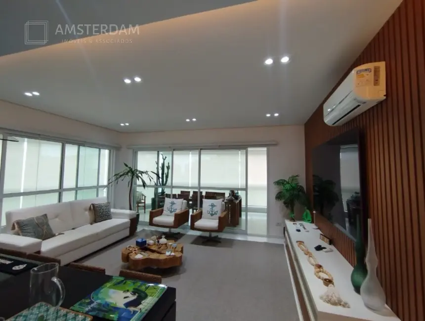 Foto 7 de Apartamento com 3 quartos à venda, 153m2 em Bertioga - SP