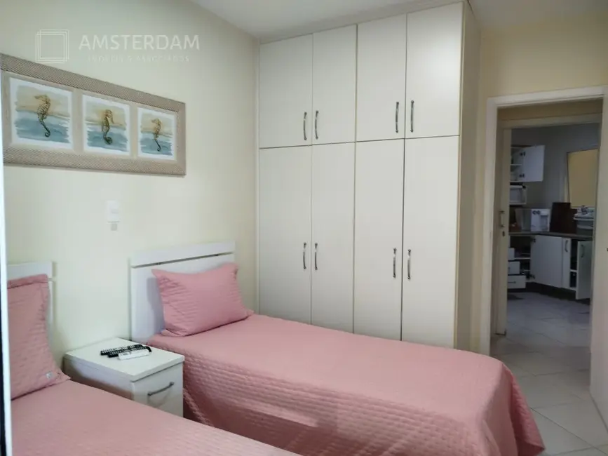 Foto 9 de Apartamento com 5 quartos à venda, 133m2 em Bertioga - SP