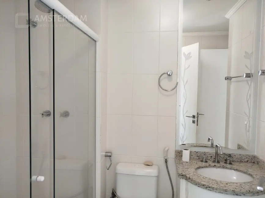 Foto 6 de Apartamento com 3 quartos à venda, 131m2 em Bertioga - SP