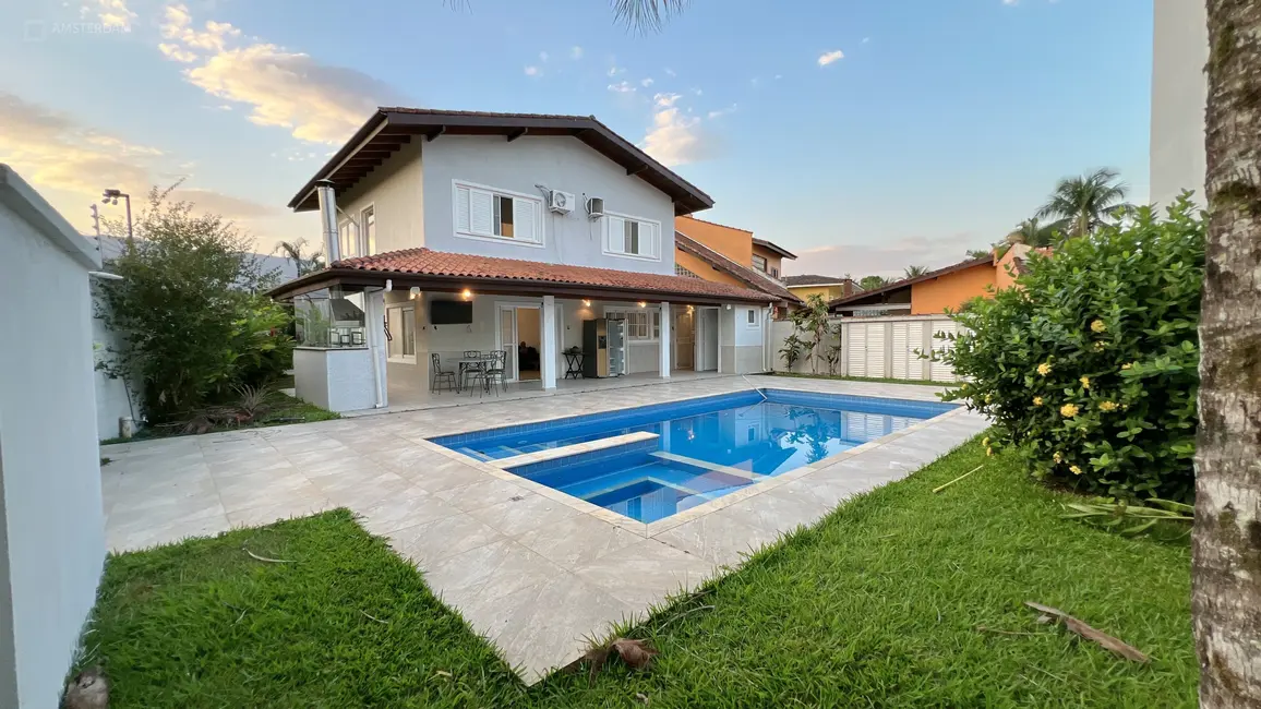 Foto 1 de Casa de Condomínio com 4 quartos à venda, 267m2 em Bertioga - SP