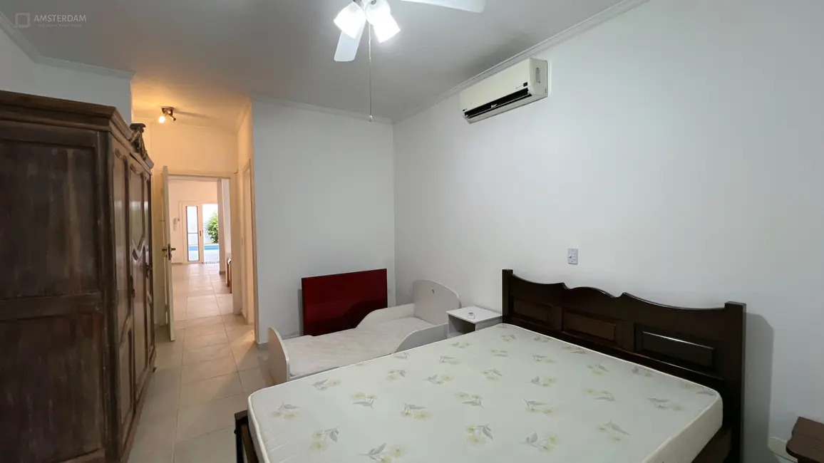 Foto 5 de Casa de Condomínio com 4 quartos à venda, 267m2 em Bertioga - SP