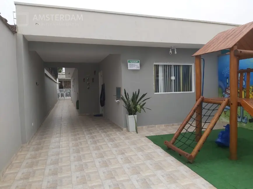 Casa com 3 quartos à venda, 150m2 em Centro, Bertioga - SP - imagem 6 Foto 6 de Casa com 3 quartos à venda, 150m2 em Centro, Bertioga - SP