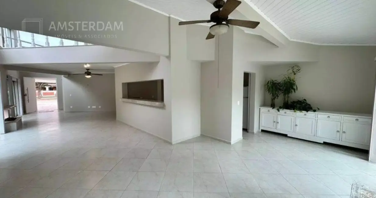 Foto 6 de Casa de Condomínio com 4 quartos à venda, 286m2 em Bertioga - SP