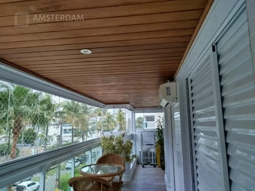 Foto 6 de Apartamento com 3 quartos à venda, 110m2 em Bertioga - SP