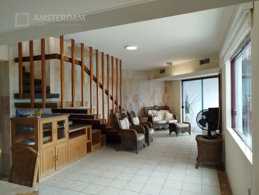 Apartamento com 5 quartos à venda, 394m2 em Bertioga - SP - imagem 8 Foto 8 de Apartamento com 5 quartos à venda, 394m2 em Bertioga - SP