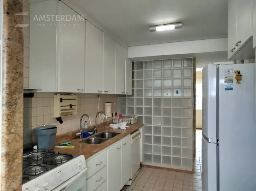 Apartamento com 5 quartos à venda, 394m2 em Bertioga - SP - imagem 9 Foto 9 de Apartamento com 5 quartos à venda, 394m2 em Bertioga - SP