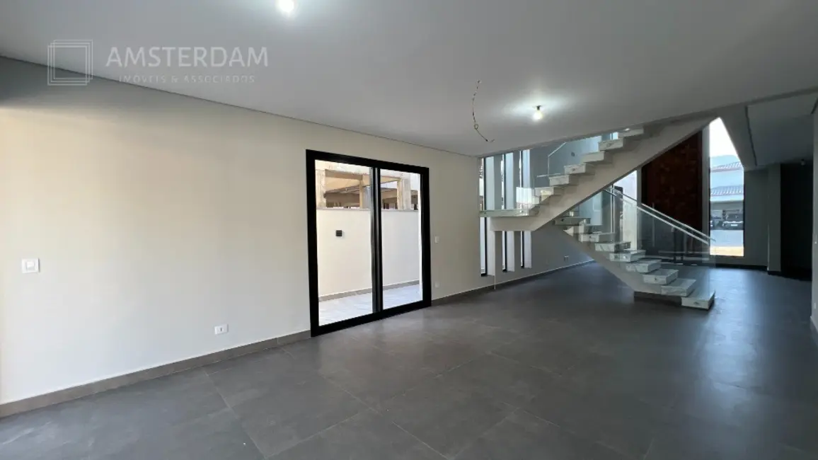 Casa de Condomínio com 4 quartos à venda, 400m2 em Bertioga - SP - imagem 9 Foto 9 de Casa de Condomínio com 4 quartos à venda, 400m2 em Bertioga - SP