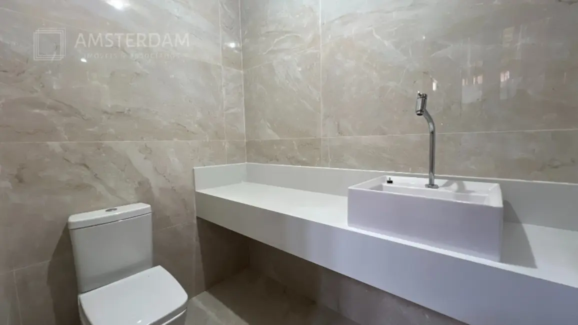 Casa de Condomínio com 4 quartos à venda, 400m2 em Bertioga - SP - imagem 7 Foto 7 de Casa de Condomínio com 4 quartos à venda, 400m2 em Bertioga - SP