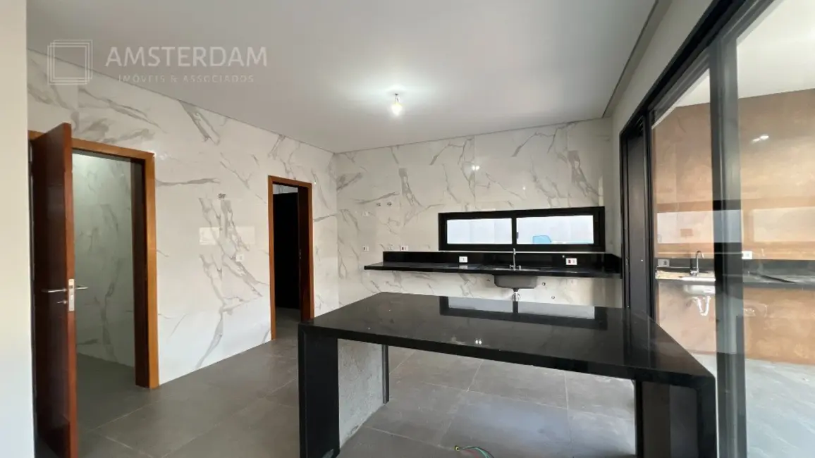 Casa de Condomínio com 4 quartos à venda, 400m2 em Bertioga - SP - imagem 8 Foto 8 de Casa de Condomínio com 4 quartos à venda, 400m2 em Bertioga - SP