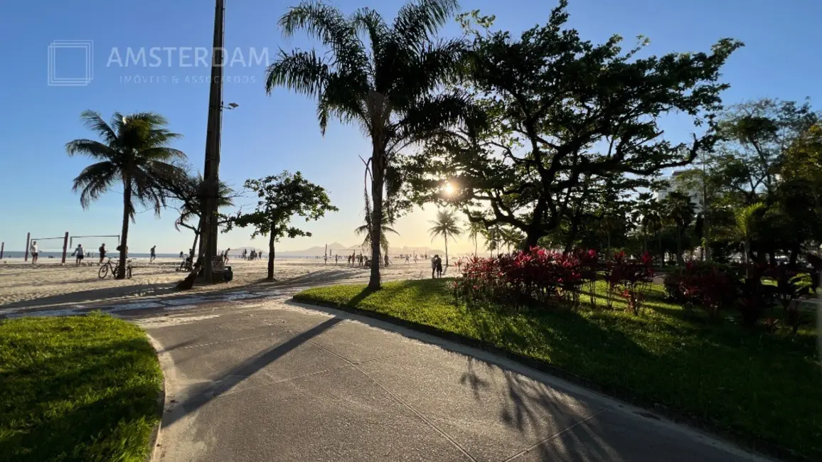 Apartamento com 3 quartos à venda, 170m2 em Gonzaga, Santos - SP - imagem 4 Foto 4 de Apartamento com 3 quartos à venda, 170m2 em Gonzaga, Santos - SP