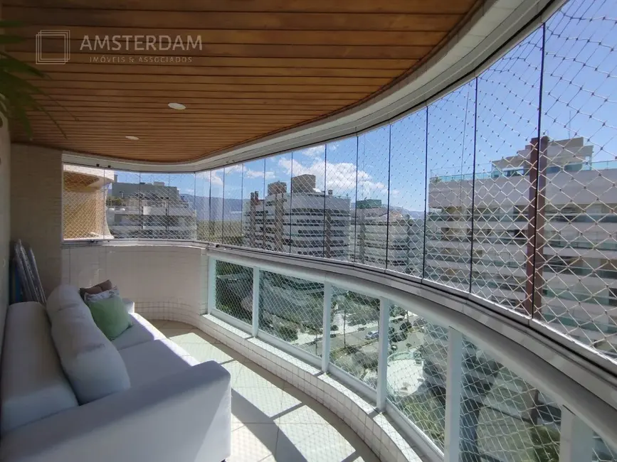 Foto 2 de Apartamento com 4 quartos à venda, 137m2 em Bertioga - SP