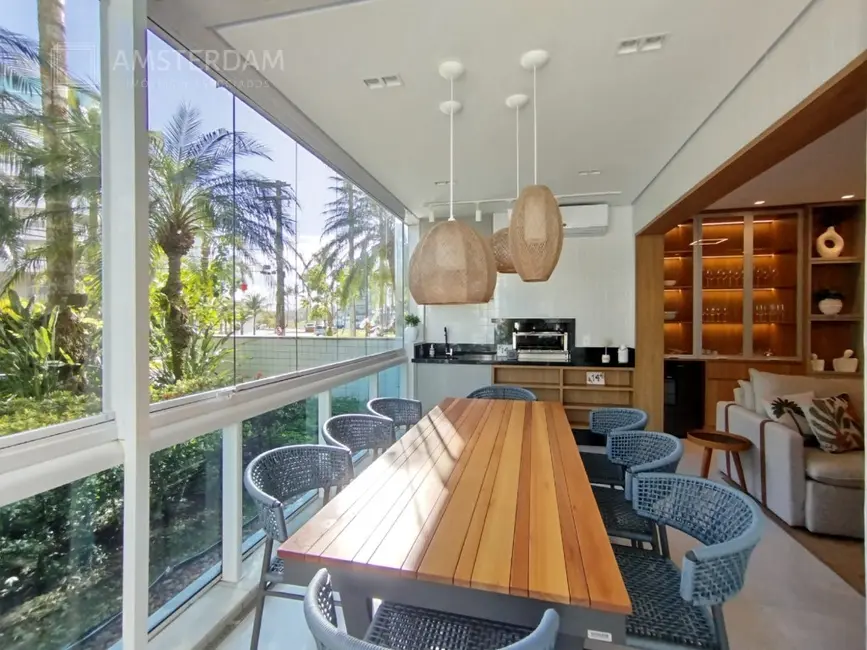 Foto 2 de Apartamento com 3 quartos à venda, 228m2 em Bertioga - SP