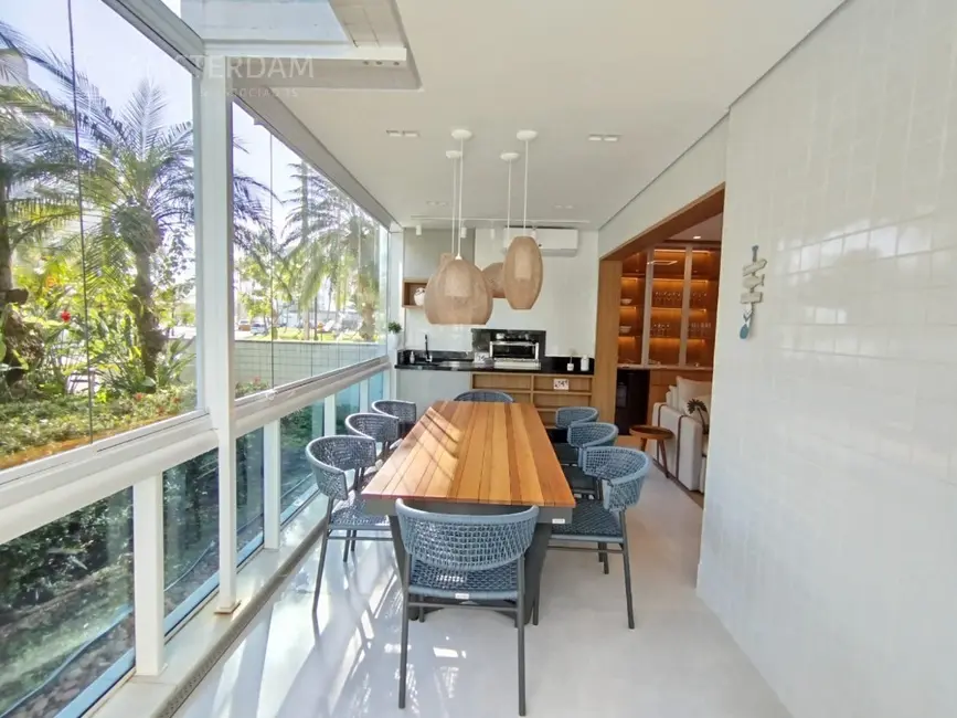 Foto 5 de Apartamento com 3 quartos à venda, 228m2 em Bertioga - SP