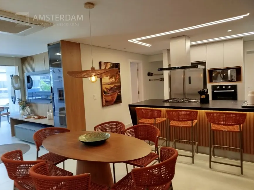 Foto 6 de Apartamento com 3 quartos à venda, 127m2 em Bertioga - SP